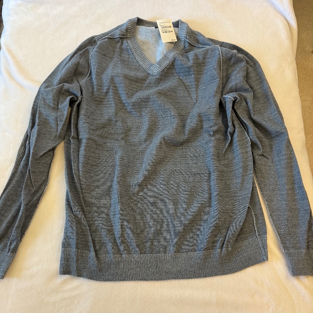 Pull over V Neck Sweatshirt New XL Grey